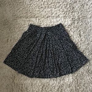XL Lularoe Madison Pleated Star Skirt with Pockets